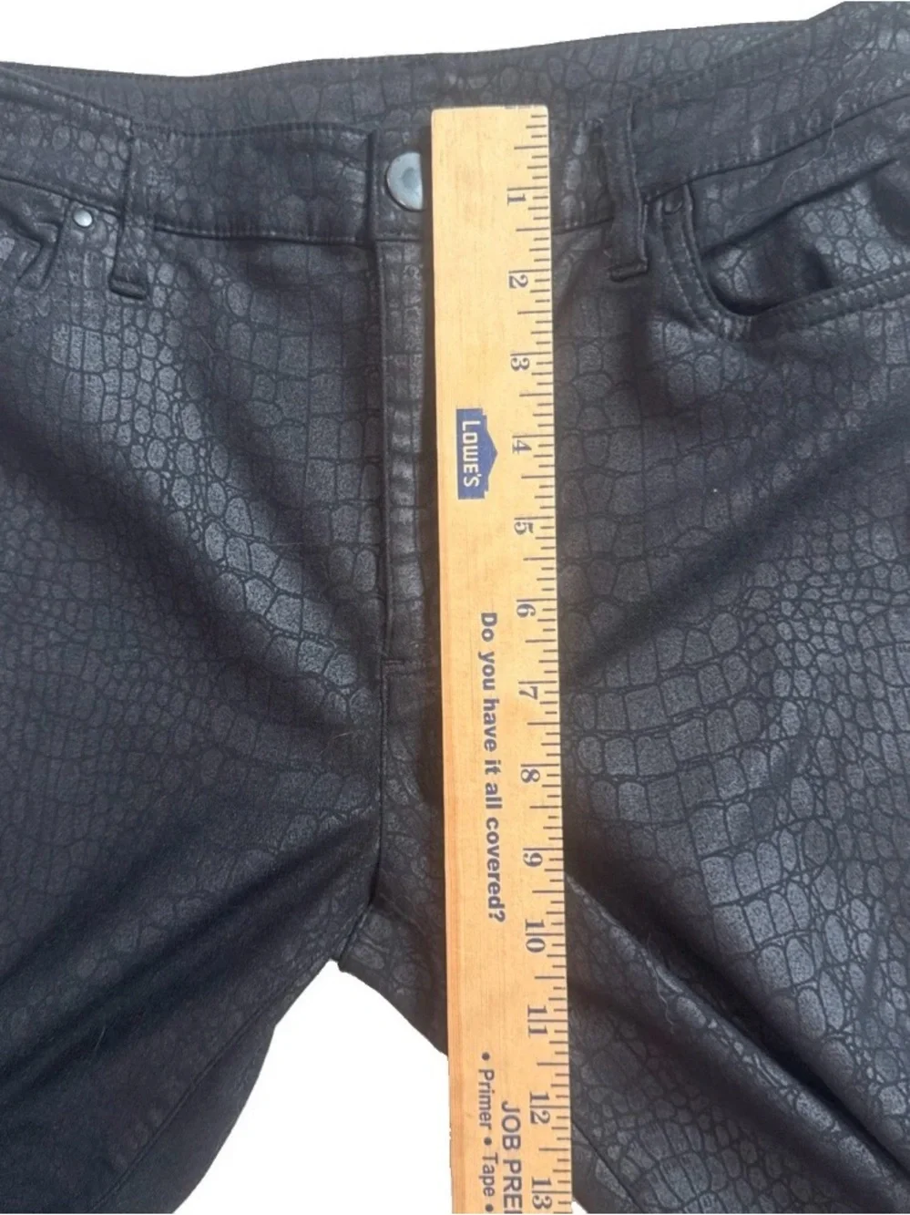 Versona Ankle Pants Black Size Small Snake Print